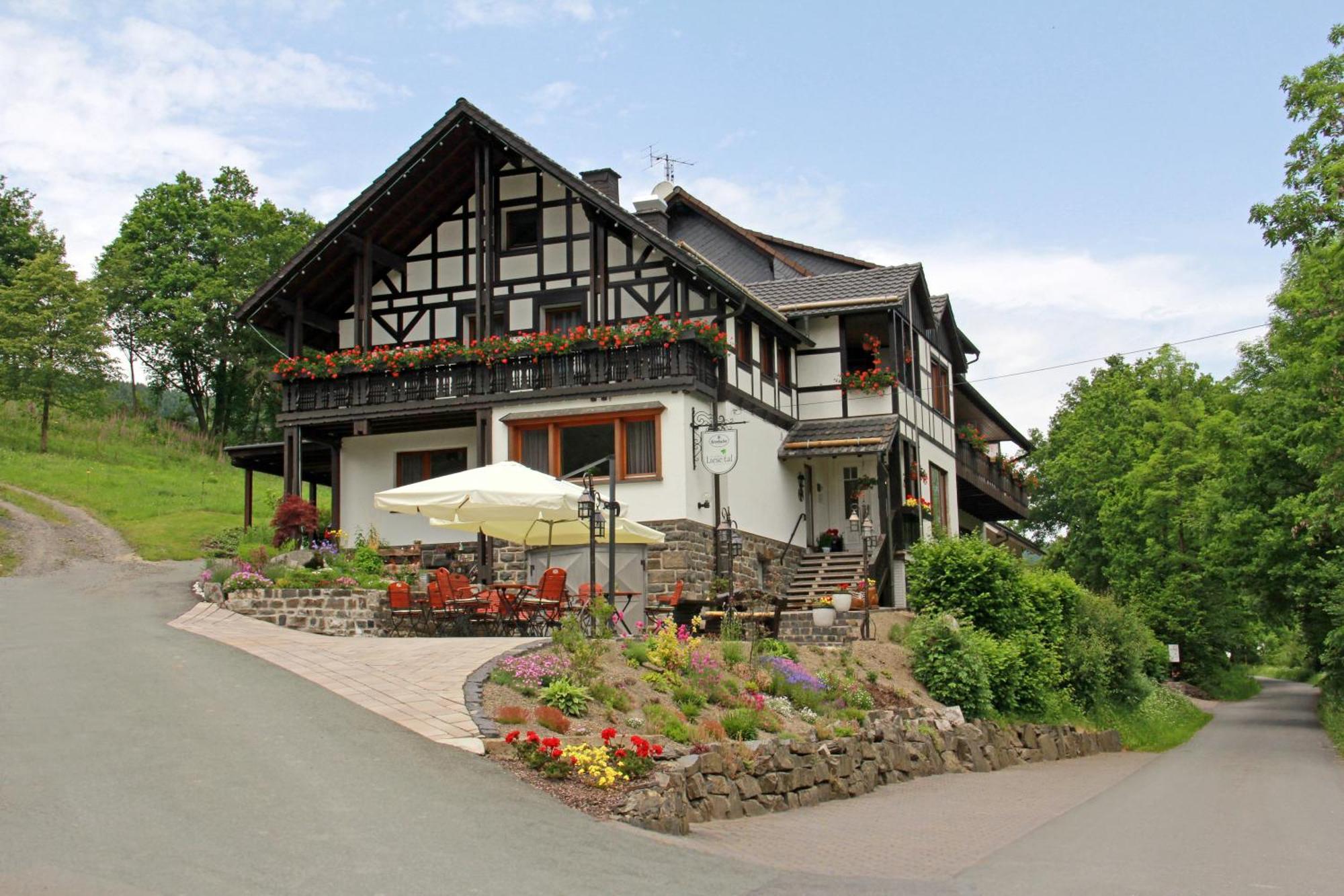 Landidyll Landhaus Liesetal 할렌버그 외부 사진